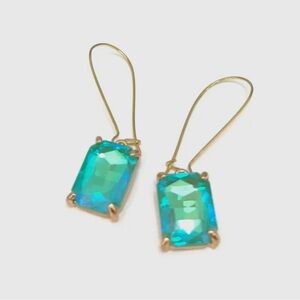 Chic Gold and Green Drop Earrings